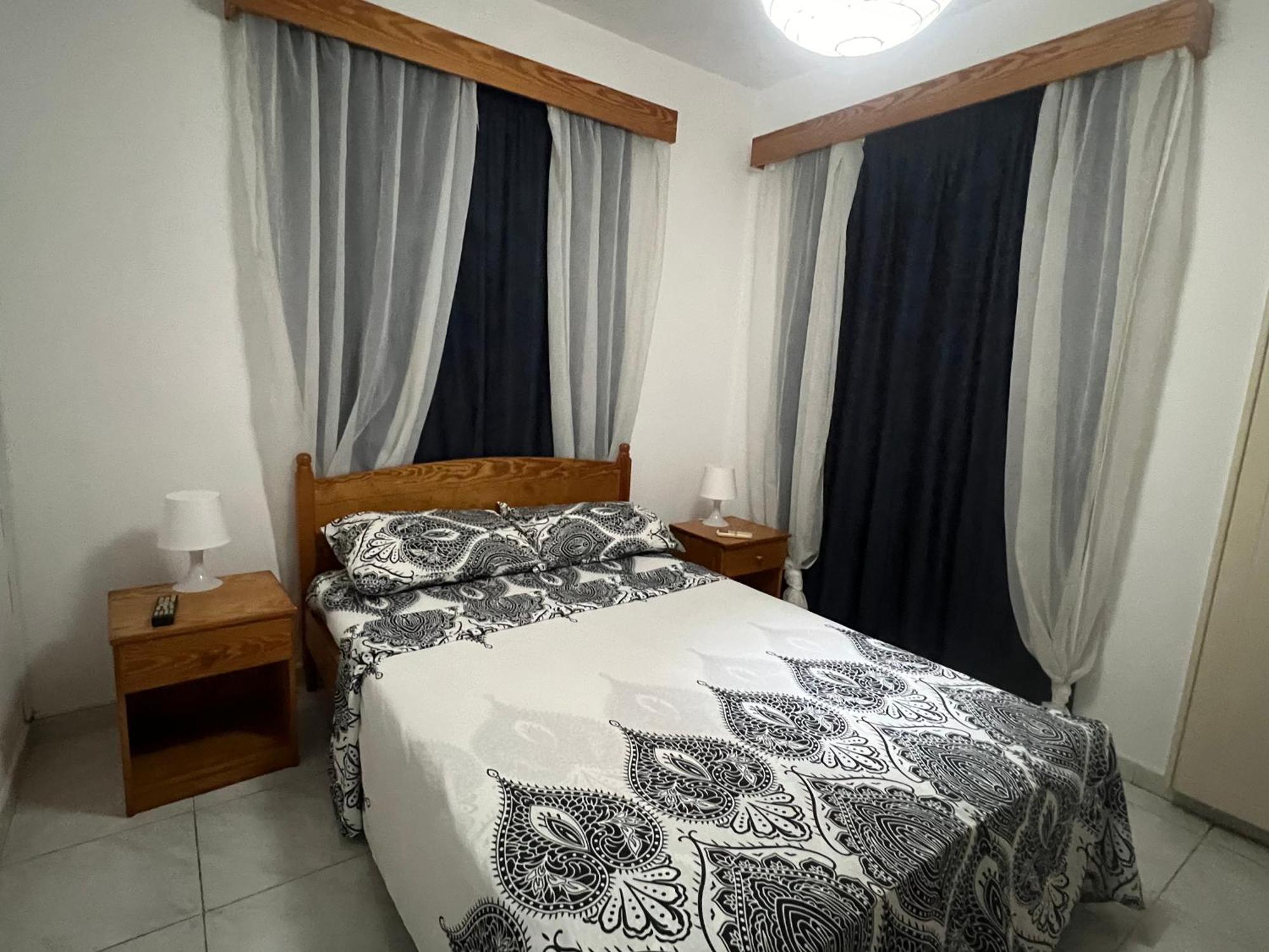 Guest House Larnaca Extérieur photo